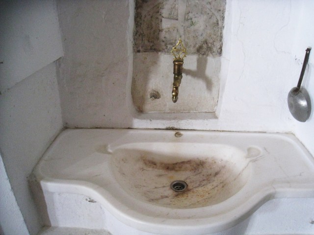 IMG_3611 Simonospetras water tap