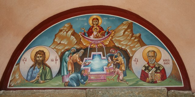 034 Stavronikita fresco above door