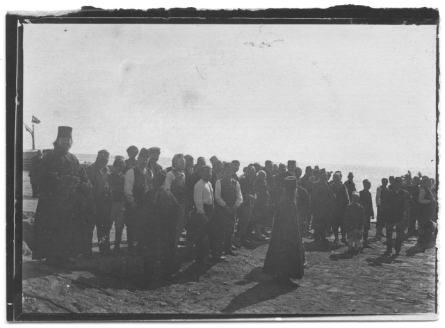 Débarquement au Mont Athos 9x6,5cm Voyage 1909kopie